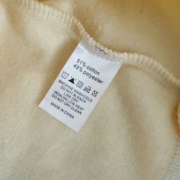 Happy Camp3r Women’s Flowers Hoodie - Picture 8 of 8